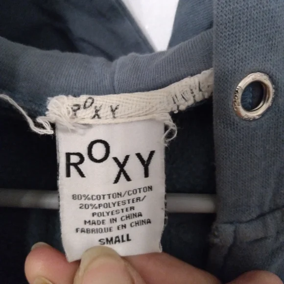 COPY - Vintage Roxy  zip up hoodie - Picture 2 of 6